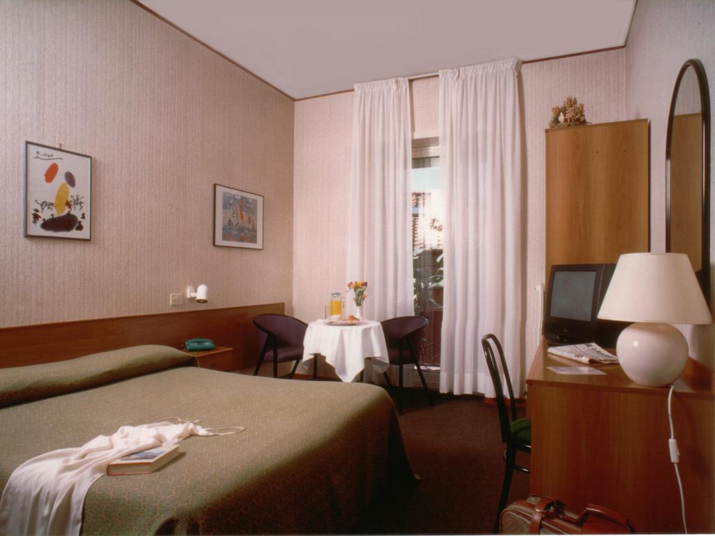 Tuscia Hotel فِتيربو الغرفة الصورة